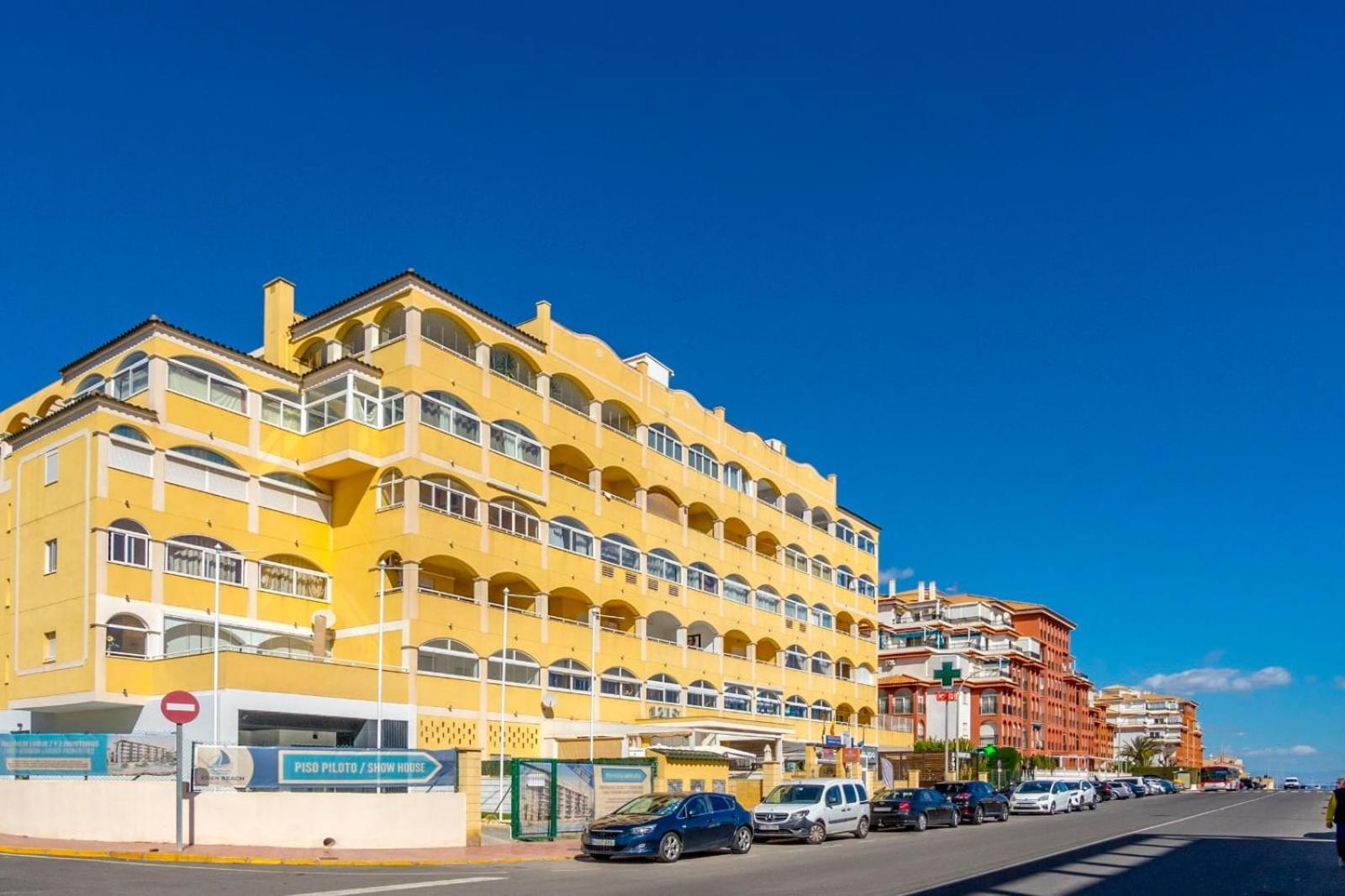 Nice Modern 2 Bed Apartment In Torrievieja Торрев'єха Екстер'єр фото