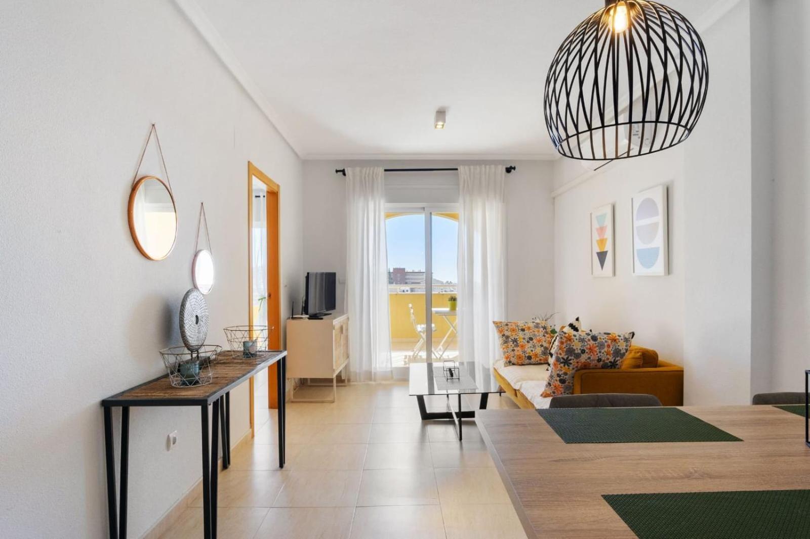 Nice Modern 2 Bed Apartment In Torrievieja Торрев'єха Екстер'єр фото
