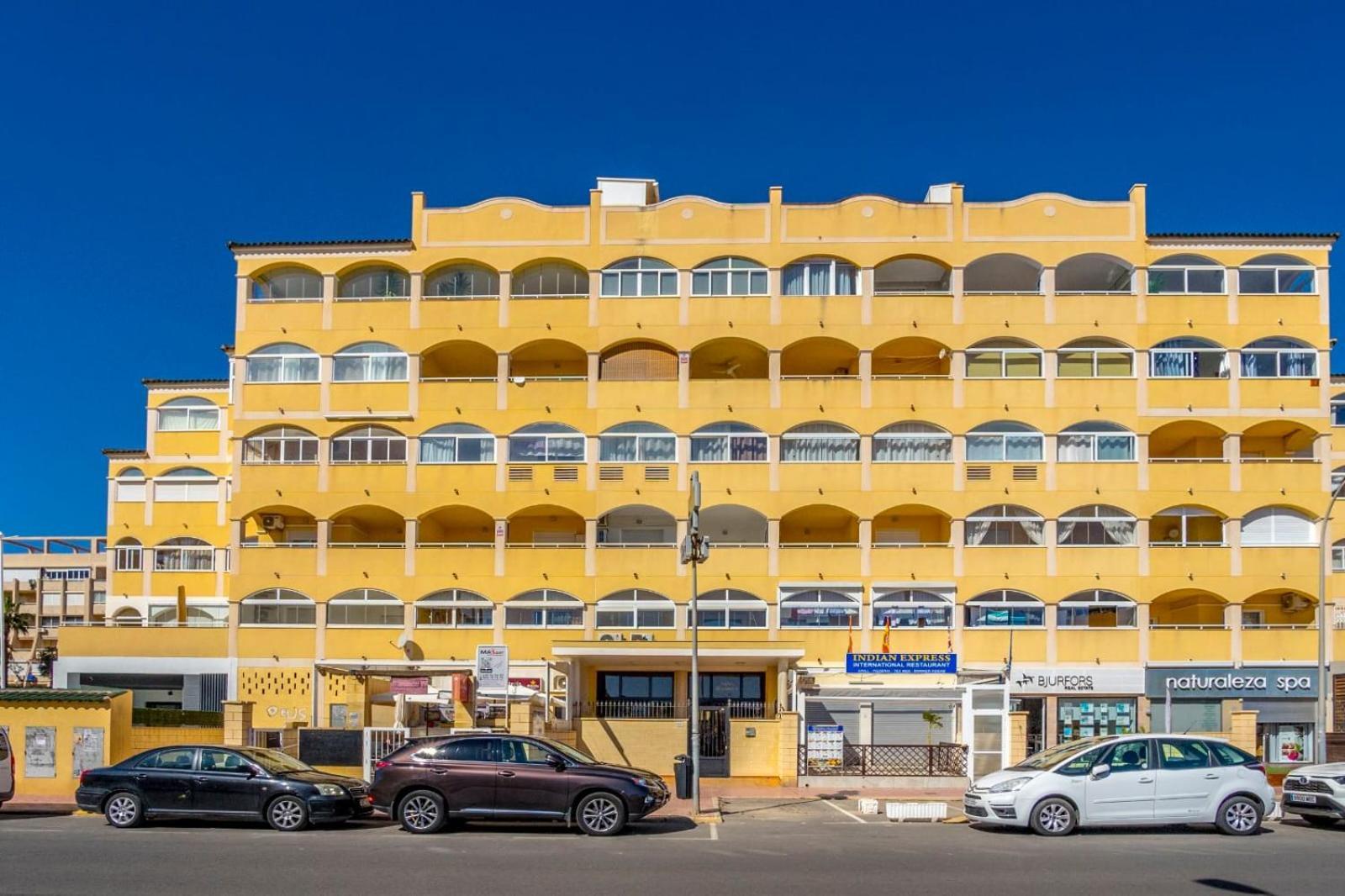 Nice Modern 2 Bed Apartment In Torrievieja Торрев'єха Екстер'єр фото