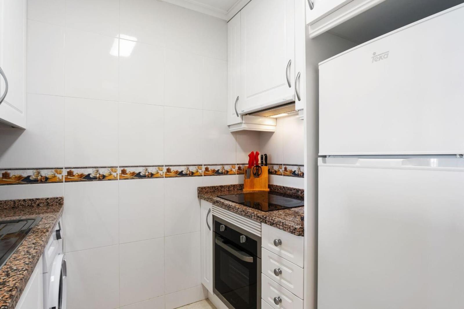 Nice Modern 2 Bed Apartment In Torrievieja Торрев'єха Екстер'єр фото